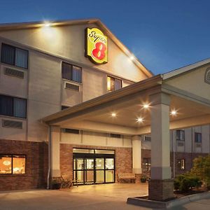 Super 8 By Wyndham Perryville